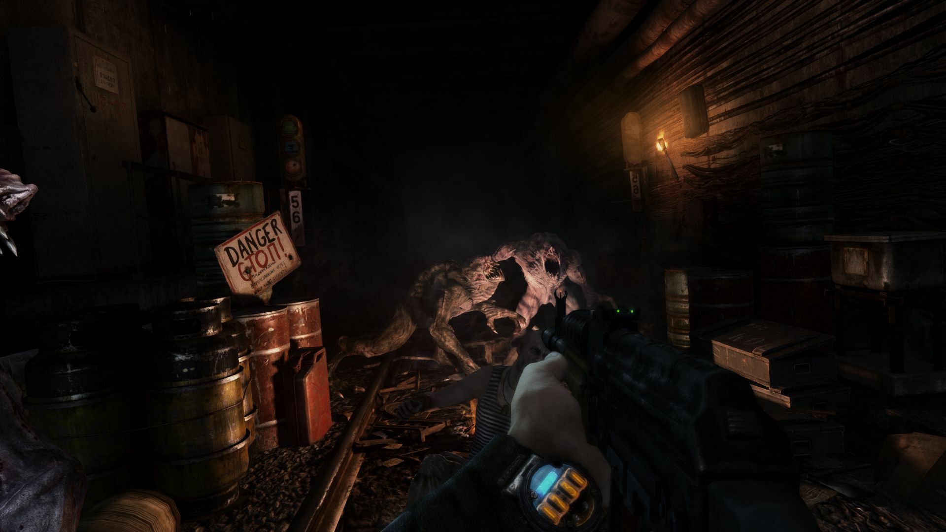 Metro: Last Light Redux / - Metro: Last Light Redux